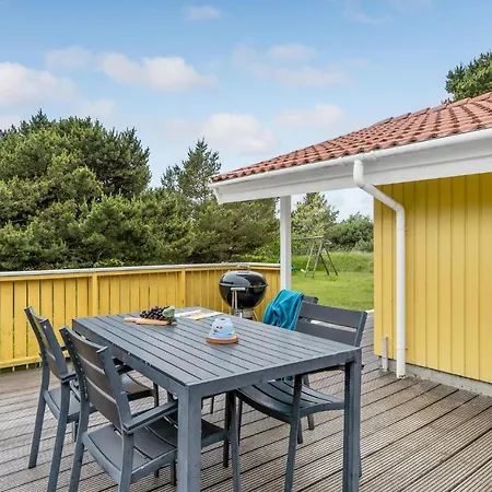 Holiday home Beautiful In With Sauna *