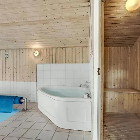 Beautiful In With Sauna Prázdninový dům *